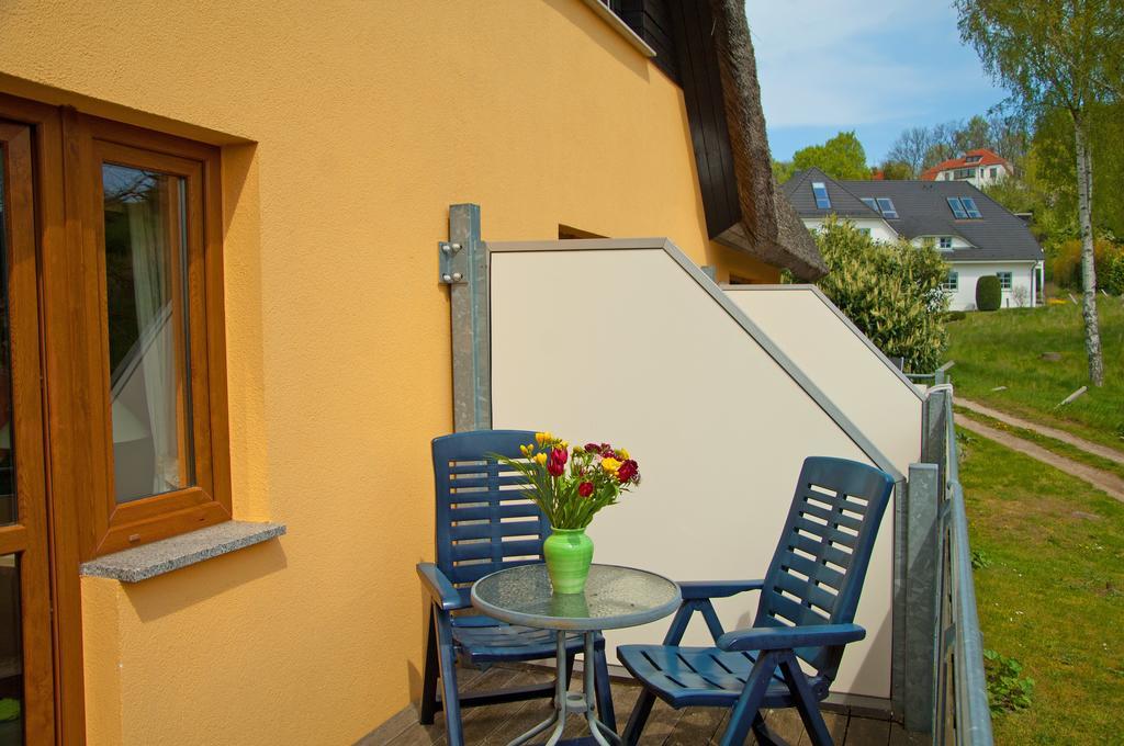 Ferien Unterm Reetdach In Gohren Hotel Goehren  Exterior foto
